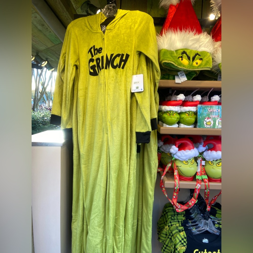 Grinch 💚🎄 onesie pajama